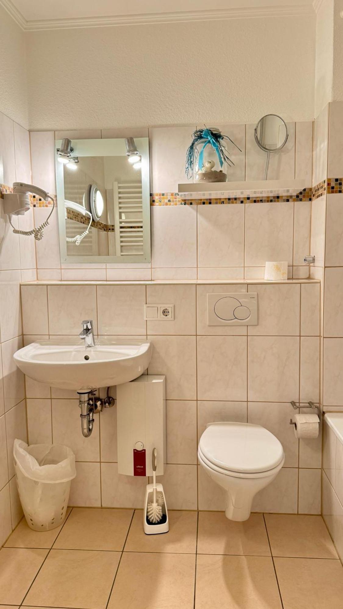 13-18, Sehr Strandnah, Im Herzen Westerlands, Westbalkon, 1 Zi Apartment *